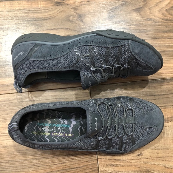 Sketchers Memory Foam Cooled Slip on Shoes - Picture 4 of 10